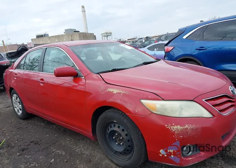 2010 Toyota Camry Le из США, поврежденный, VIN 4T4BF3EK3AR004980